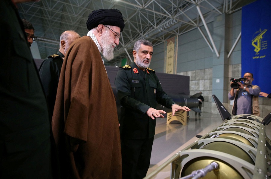 La Guardia Revolucionaria de Irán y Ali Jamenei.