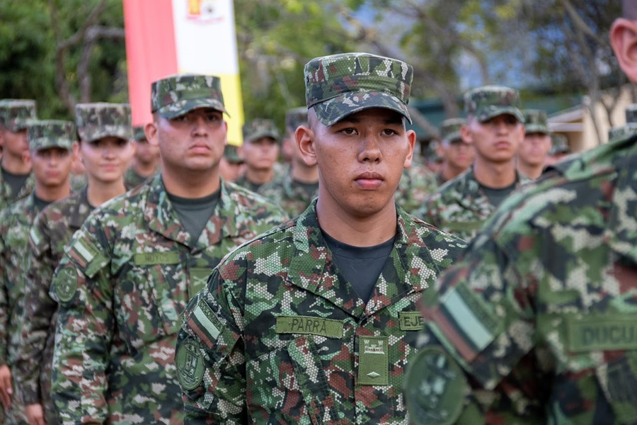 Soldados Profesionales del Ejercito Nacional