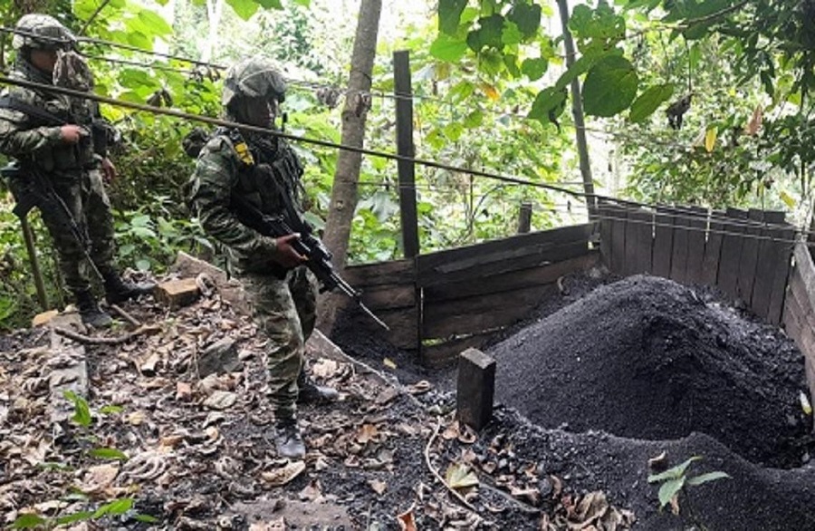 El Ejército Nacional realiza operaciones contra la minería ilegal provenientes de la extracción de carbón