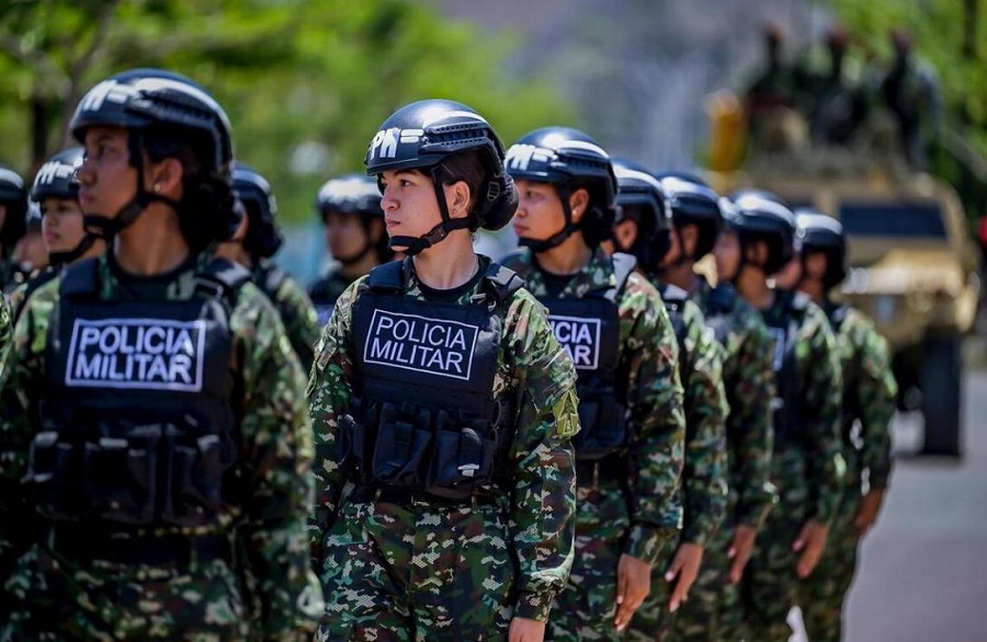Mujeres Militares