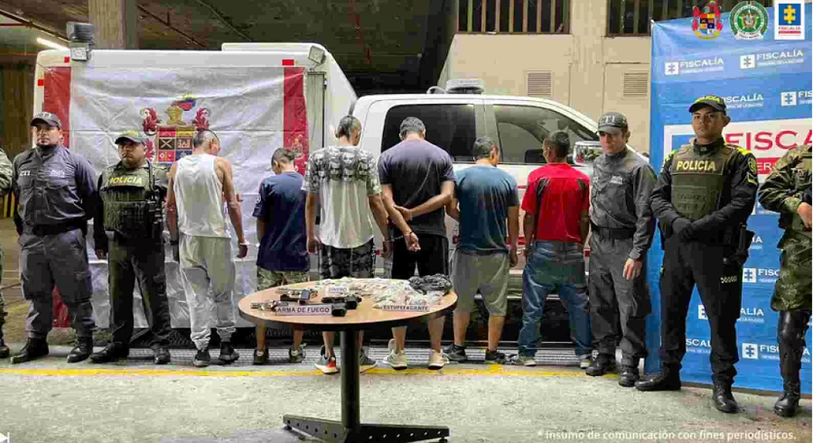 Ejército y CTI de la Fiscalía desarticulan el grupo delincuencial organizado Los Santa, en Armenia, Quindío