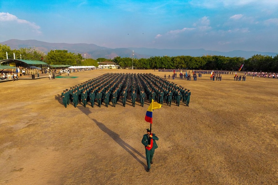 Nuevos Suboficiales del Ejército Nacional